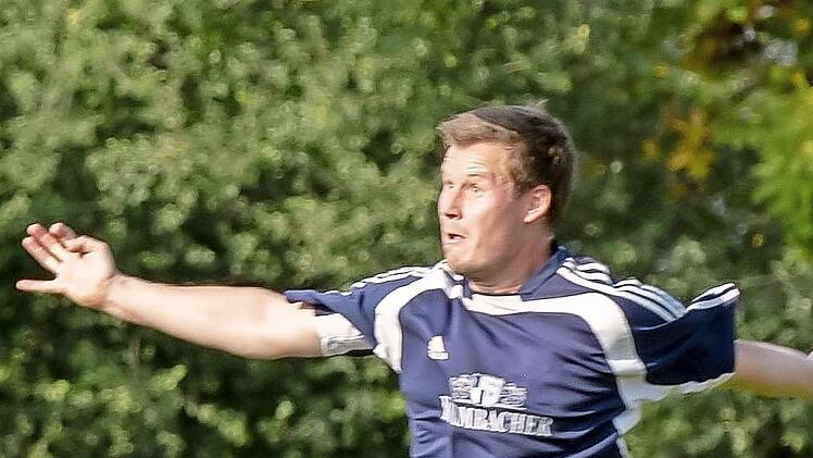Mit 21 Toren führt Simon Fischer (die Torschützenliste in der Kreisliga vor dem Sonnefelder Patrick Schwesinger (19) an. Der Knipser des TSV Bad Staffelstein ist ein technisch versierter Stürmer.