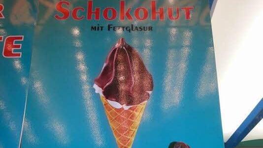 Softeis mit Schokoladenüberzug hieß bei einigen Anbietern mal Eis-Mohr. Jetzt nicht mehr.