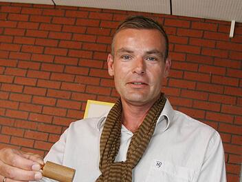 Matthias Schmidt empfiehlt Brettspiele, die das logische und strategische Denken fördern.  Foto: Sonja Adam