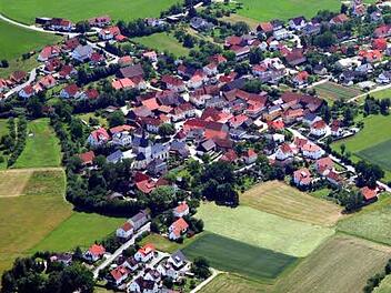 Isling darf wachsen.Luftbild: FT-Archiv