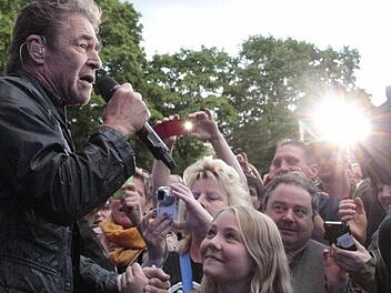 Peter Maffay. In Forchheim erlebten ihn seine treuen Fans hautnah. Foto: Josef Hofbauer