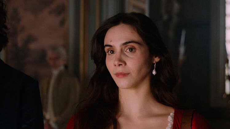 Maria Anna Mozart (Havana Joy) ist ihrem j&uuml;ngeren Bruder (Eren M. G&uuml;vercin) in der ARD-Serie "Mozart/Mozart" musikalisch ebenb&uuml;rtig.