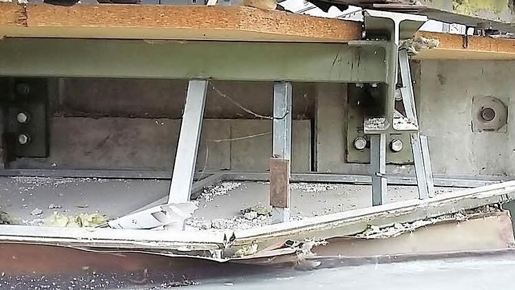 Die Konstruktion des Erkers auf der Westseite war nach Worten des Architekten "einfach unglaublich". Vor allem der Brandschutz war hier überhaupt nicht gegeben. Jetzt ist der Erker saniert.  Foto: Müller