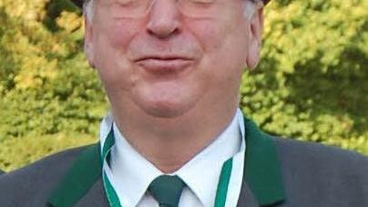 Der neue und alte Schützenkönig Rainer Reißenweber Foto: Oliver Schmidt