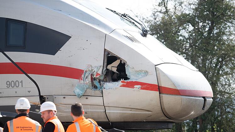 Baggerfahrer bei ICE-Unfall nahe Gelnhausen verletzt
