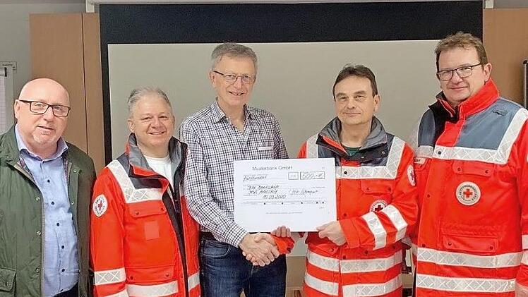 Die Erl&ouml;se stammen aus den Verk&auml;ufen am Weihnachtsmarkt und der Nikolausaktion.  Foto: pr