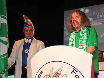 Berthold Baier und Pater Helmut Haagen (rechts) Fotos: Veronika Schadeck