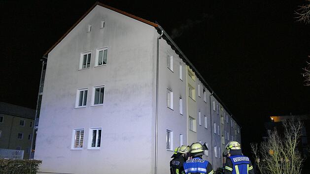 Zu einem Küchenbrand musste die Feuerwehr Erlangen am Freitagabend ausrücken. Foto: News5/Oswald
