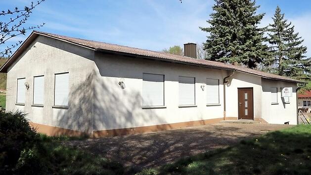 Das Gemeinschaftshaus in Geroldswind: Die Dorfgemeinschaft m&ouml;chte die Fassade sanieren und die Au&szlig;enanlage gestalten.  Foto: Helmut Will