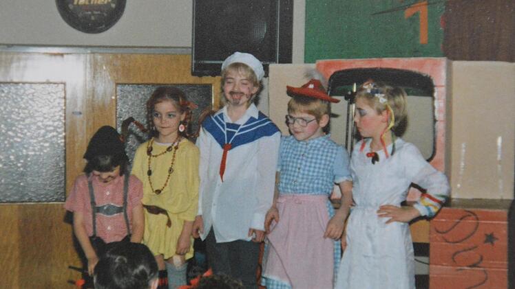 Faschingsauftritte vergangener Jahre      : Stefan Graf (rechts) im Jahr 1988.  Repro: Annette Warmuth