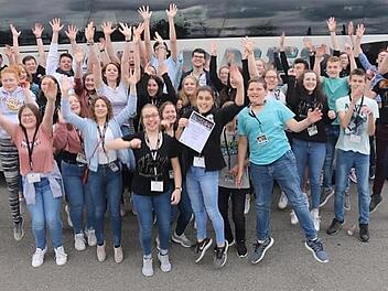 Das Jugendblasorchester aus Forchheim freute sich riesig über Platz 2.  Foto: Heinrich Kredel