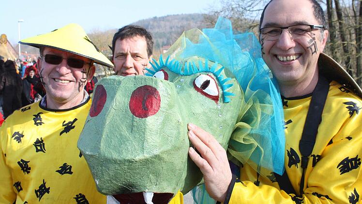 Eindrücke vom Faschingszug in Steinach.  Foto: Robert Huger