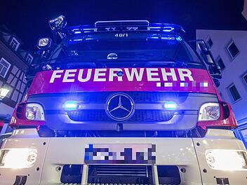 Altdorf bei Nürnberg: Mehrere Brandherde entdeckten Polizei und Feuerwehr in einem leerstehenden Wohnhaus in der Nacht von Samstag auf Sonntag. Symbolfoto: Rene Ruprecht