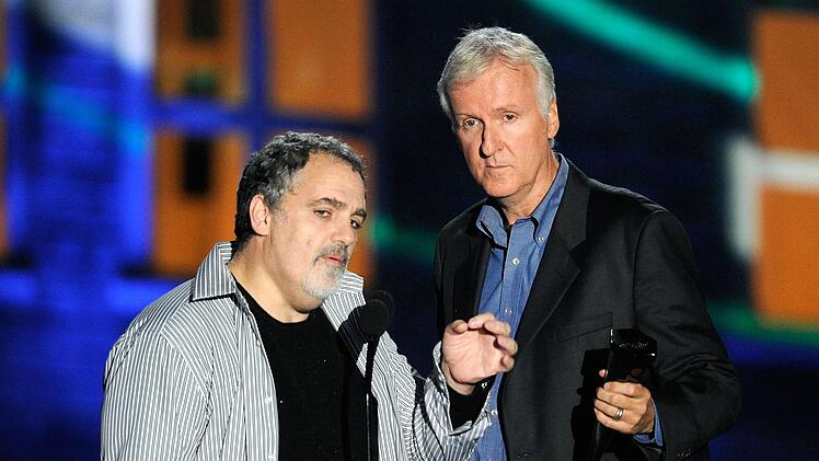 Produzent Jon Landau (links) and Regisseur James Cameron realisierten gemeinsam "Titanic" und weitere Film-Hits wie "Avatar".