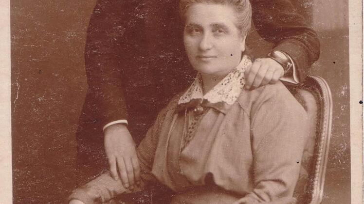 Der letzte Rabbiner der alten Bamberger Synagoge, Max Katten, mit seiner Mutter Nanni Katten 1915  Foto: privat