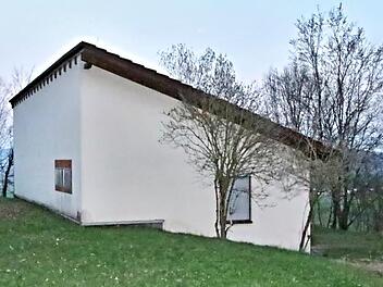 Im Hochbehälter Untermerzbach, der nördlich der Ortschaften Unter- und Obermerzbach liegt, muss die Ozonaufbereitungsanlage ertüchtigt werden. Hierfür investiert die Gemeinde 100 200 Euro. Foto: Helmut Will