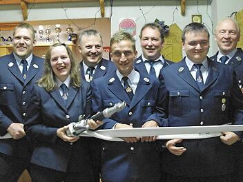 Sie bilden für sechs Jahre die neue Führungsspitze der Feuerwehr Speicherz. Foto: Stephanie Elm