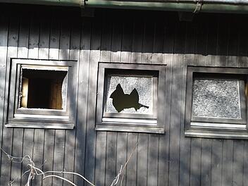 Vor Kurzem demolierten Vandalen das Toilettenhäuschen an der Kulmbacher Kieswäsch'. Foto: Archiv