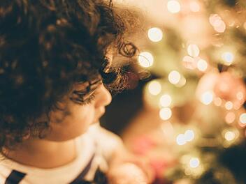 Wer ab 2017 Kindergeld beziehen will, muss der Familienkasse die Steueridentifikationsnummer mitteilen. Doch die Bundesagentur für Arbeit gibt Entwarnung. Foto: pixabay.com