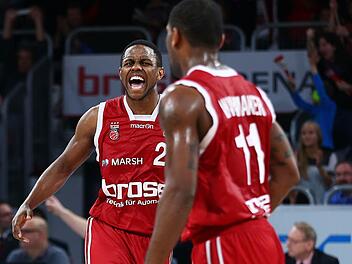 Darius Miller (l.) und Brad Wanamaker freuen sich auf das Duell bei den Bayern. Foto: sportpress