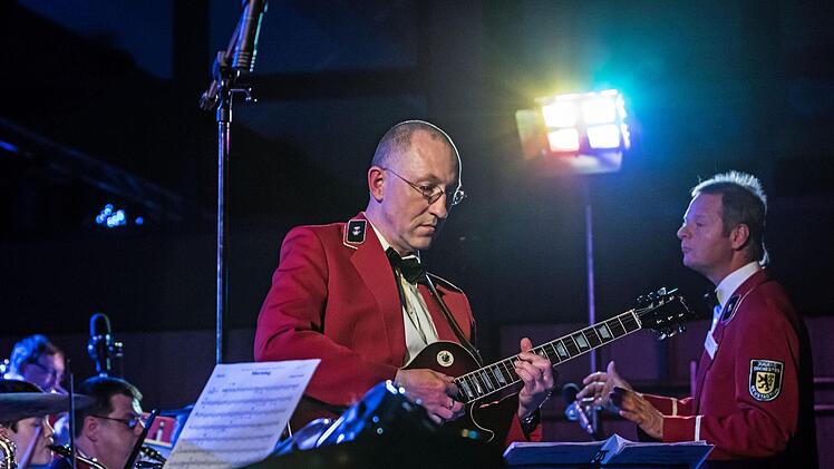 Impressionen vom Galakonzert des Jugendorchesters Neustadt in der Mehrzweckhalle Heubischer Straße.Foto: Jochen Berger