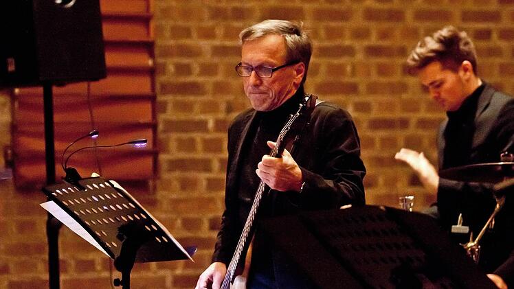 "Church Rocks" lautete das Motto eines Adventskonzert in der Coburger Kirche St.MarkusFoto: Jochen Berger