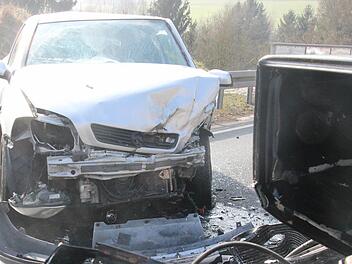 Unfall auf der B 303. Foto: Marco Meißner