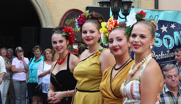 Modenschau im Freihof