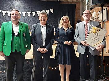 Melanie Huml und Bürgermeister Carsten Joneitis gehörten zu den Ehrengästen der Jubiläumsfeier.