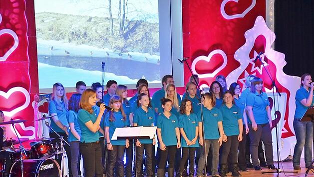 Die "Angels" sind sehr vielseitig - hier bei der Weihnachtsgala 2013. Foto: Archiv/Karl-Heinz Hofmann