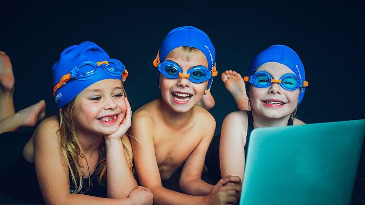 Der deutschlandweit erste Online-Kinder-Schwimmkurs startet