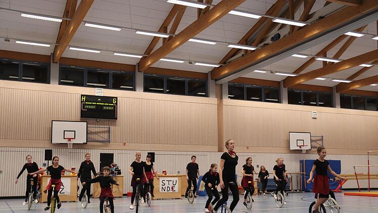 SV Bubenreuth: "Tanzstunde auf dem Einrad"