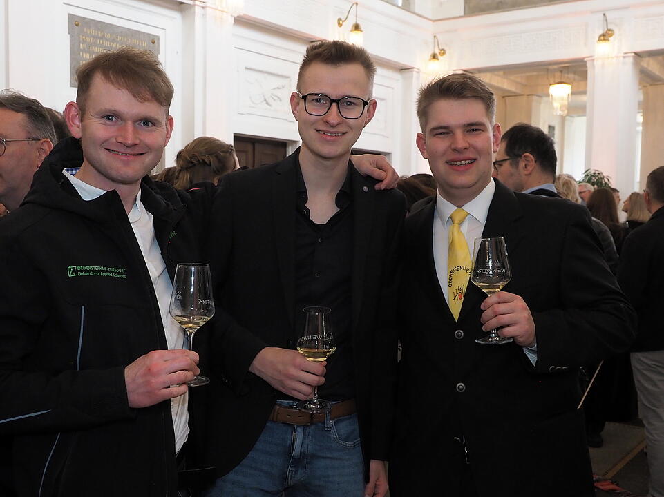 Die 68. Fr&auml;nkische Weink&ouml;nigin wurde gekr&ouml;nt.