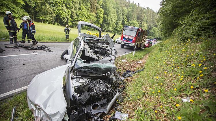 Der völlig demolierte Audi
