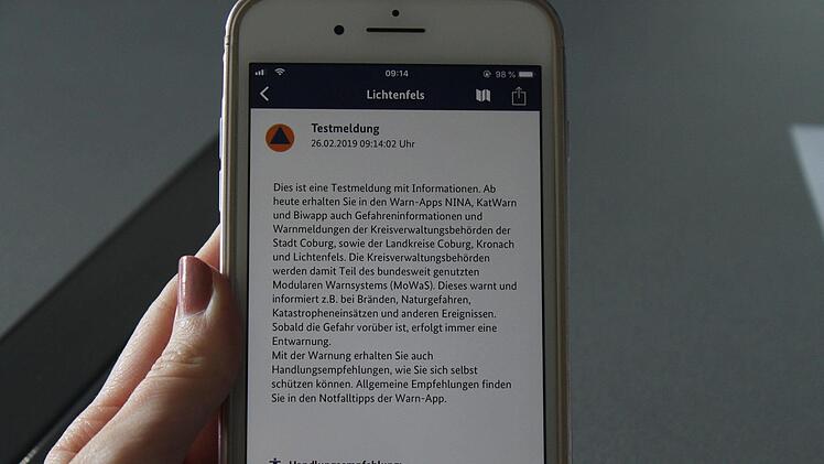 Zum Startschuss wurde eine Testmeldung verschickt. Auf dem Smartphone sieht eine Meldung so aus.Stefanie Gleixner