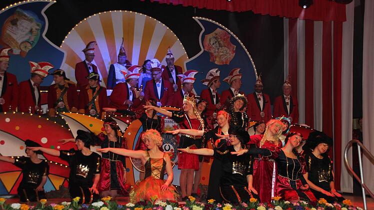 Die Showtanzgruppe des ATSV erweckte Dornröschen.  Foto: Friedwald Schedel