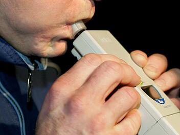 3,78 Promille - Zwist zwischen Arbeitskollegen endet bei der Polizei