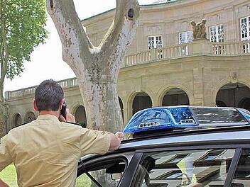 So schnell müssen die Beamten der Bad Kissinger Polizeiinspektion nicht als Komparsen herhalten. Noch macht der Franken-Tatort einen Bogen um die Kurstadt. Foto: Thomas Mäuser