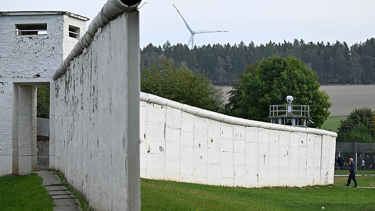 Ehemalige Grenzanlagen in Mödlareuth