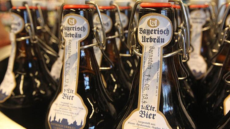 Das Bier hält höchstens sechs Wochen.  Fotos: Tim Birkner