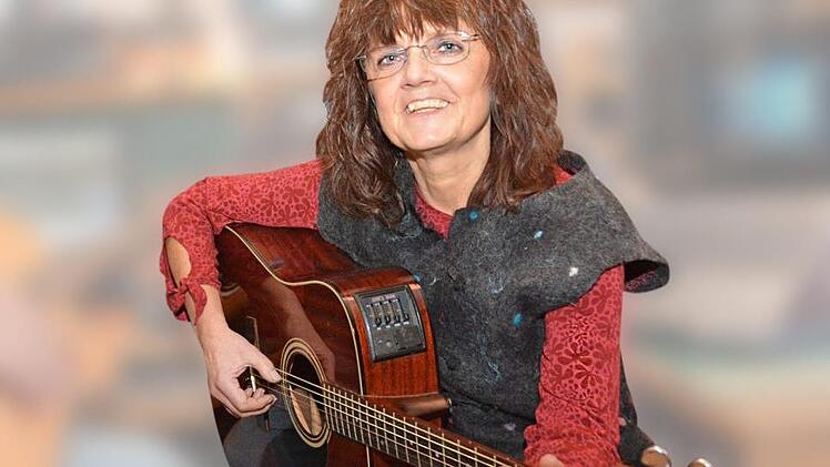 Agathe Wachter überzeugt auf ihrem ersten Album mit ausdrucksstarker Stimme und leichter Hand an der Gitarre.Dagmar Besand