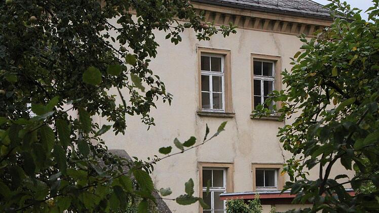 Das ehemalige Landratsamt in der Kirchgasse ist sanierungsbedürftig. Doch ein Investor ist nicht in Sicht. Foto: Ulrike Müller
