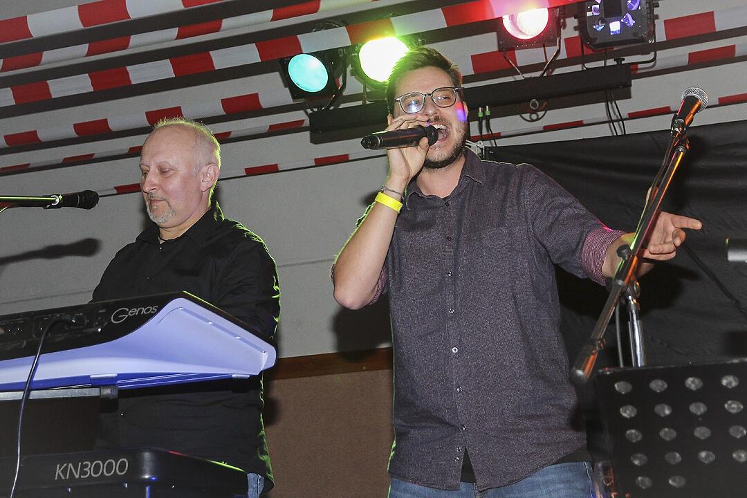 Party und Tanz in der Dreifachhalle