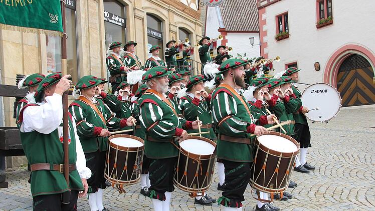 Der Fanfaren- und Spielmannszug wirkte an zwei Tagen in Zeil mit.