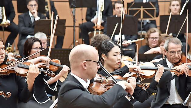 Das Sinfonieorcherster Kronach Klassik l&auml;dt zum Konzert.