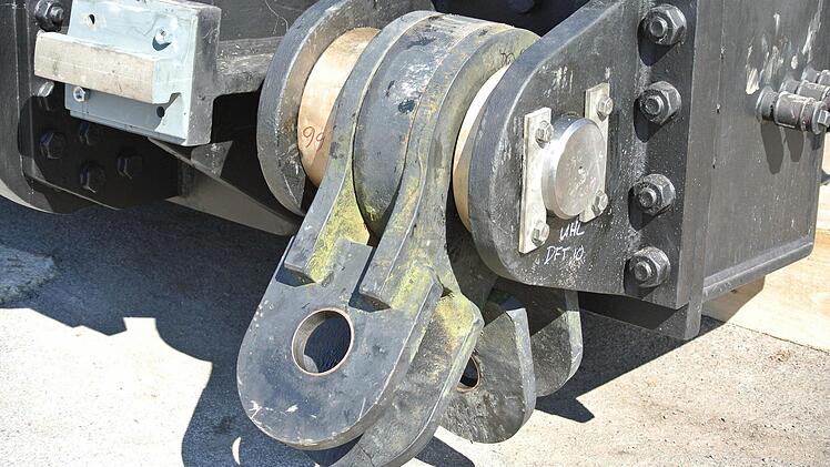 So sehen die Halslager des Schleusentores aus.