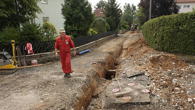 Für die Erneuerung der Straßen im Bereich Spratzer/Schwedenschanze mussten die Anlieger noch eine Vorauszahlung leisten, den Rest übernimmt der Staat.  Foto: Andreas Dorsch (Archiv)
