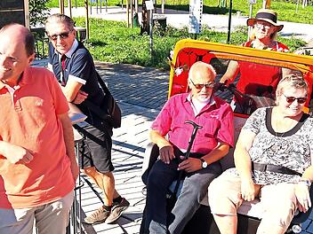 Etwas Besonderes war die Möglichkeit, mit einer Rikscha der Ebermannstadter Seniorenvertretung kostenlose Spazierfahrten durchzuführen.