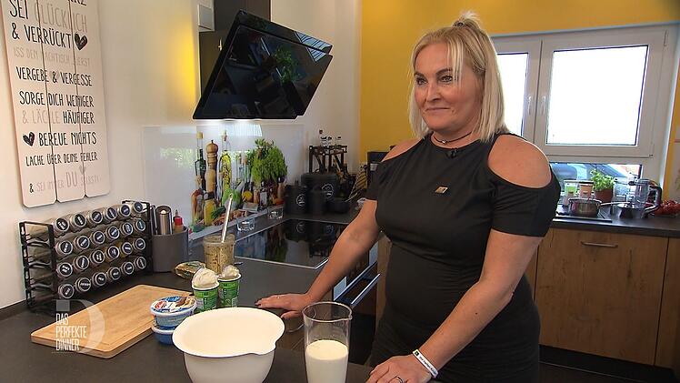 Kinga wird vom schlechten Gewissen geplagt, weil sie André zu wenige Punkte gegeben hat.