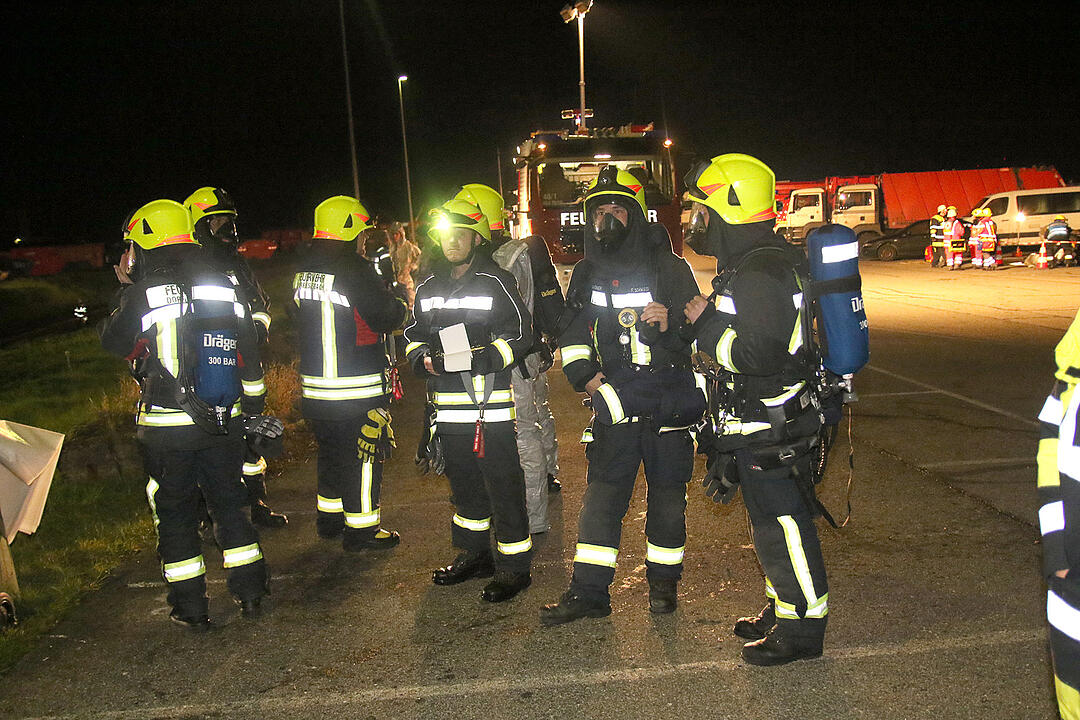 Rödental: Großbrand in Recycling-Betrieb